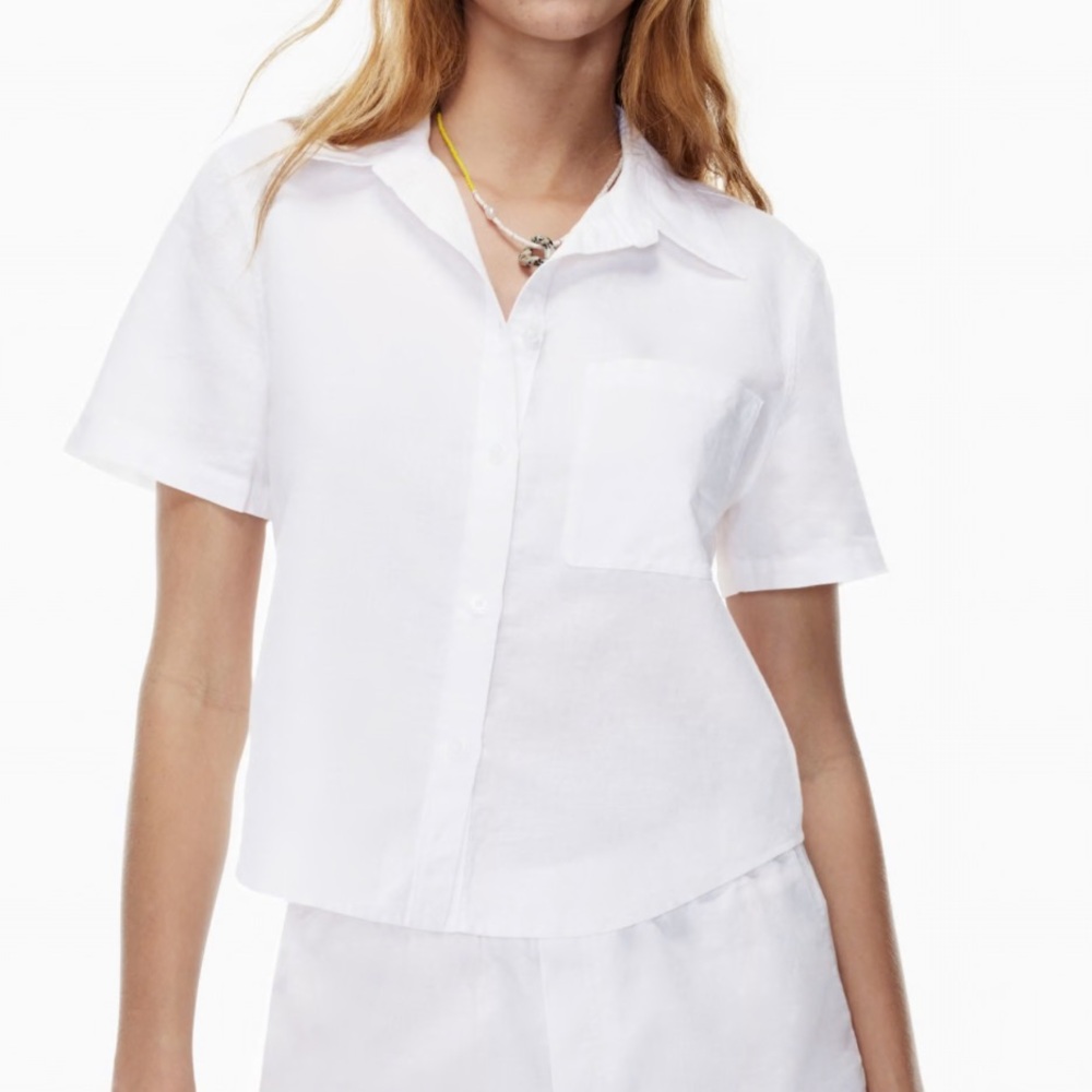 NEW Aritzia Sunday Best crop white button up